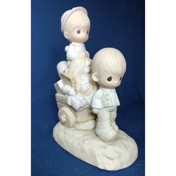 Precious Moments "Walking By Faith" Figurine # E-3117, 1979 - Picture 2 of 10